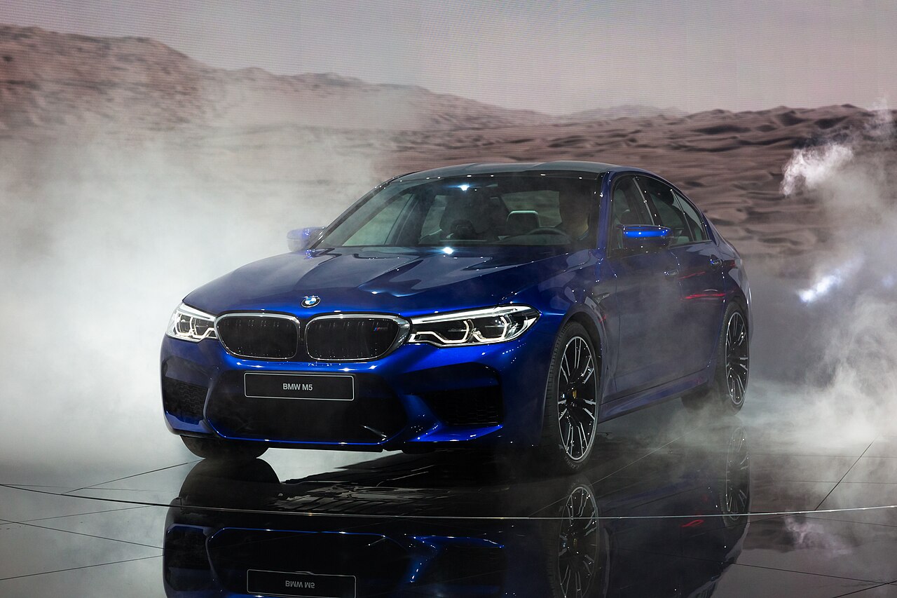 File:BMW M5, IAA 2017, Frankfurt (1Y7A3538).jpg